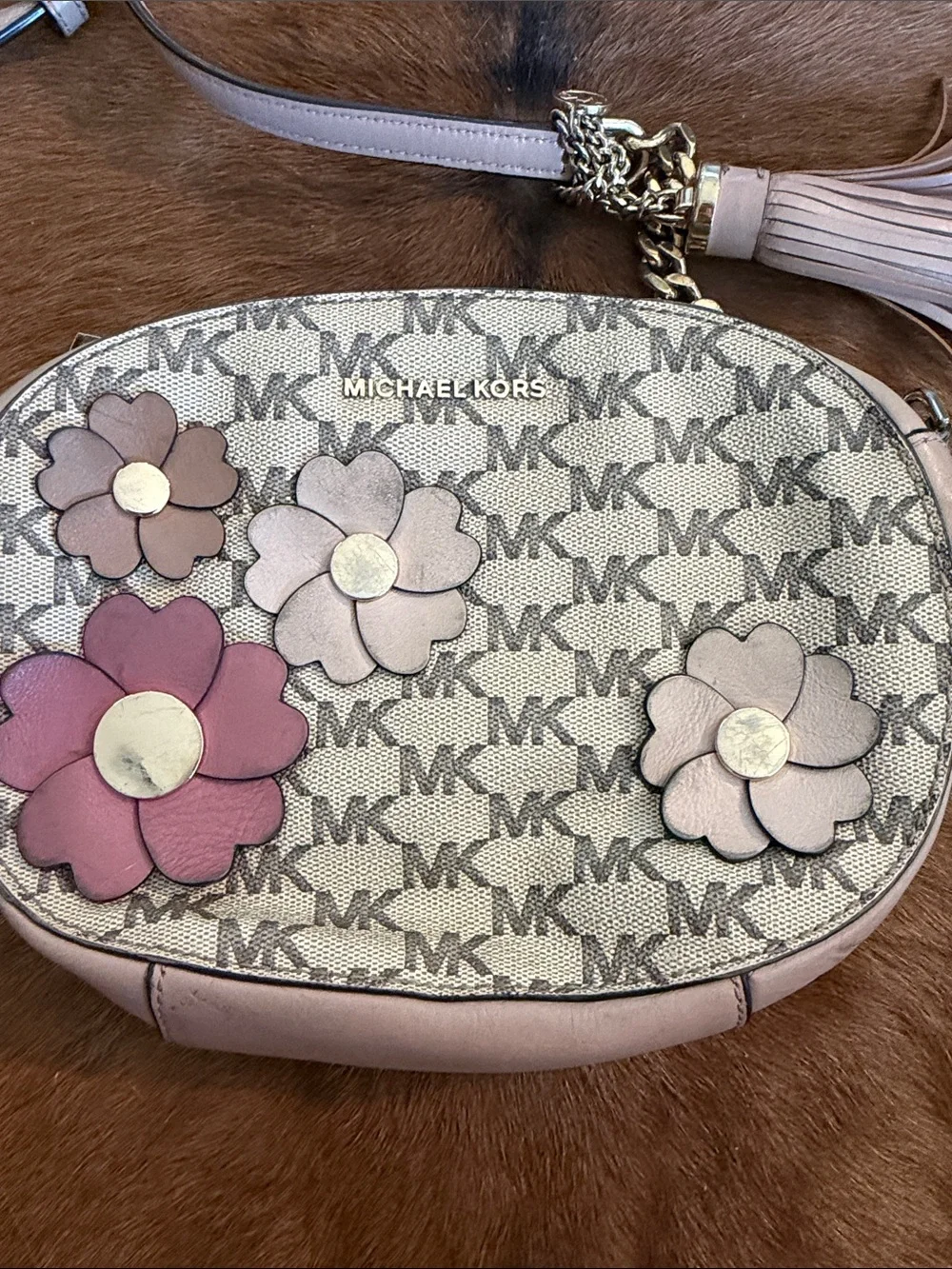 $298 Michael Kors Old Rose Signature Leather Floral Applique Ginny Crossbody Bag